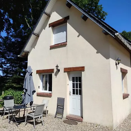 Les Les Trois Chemins Holiday home